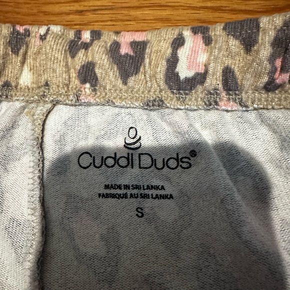 Cuddl Duds Brushed Sweater Knit Long Sleeve Pajamas Set Pink Animal Print Small - Picture 5 of 9